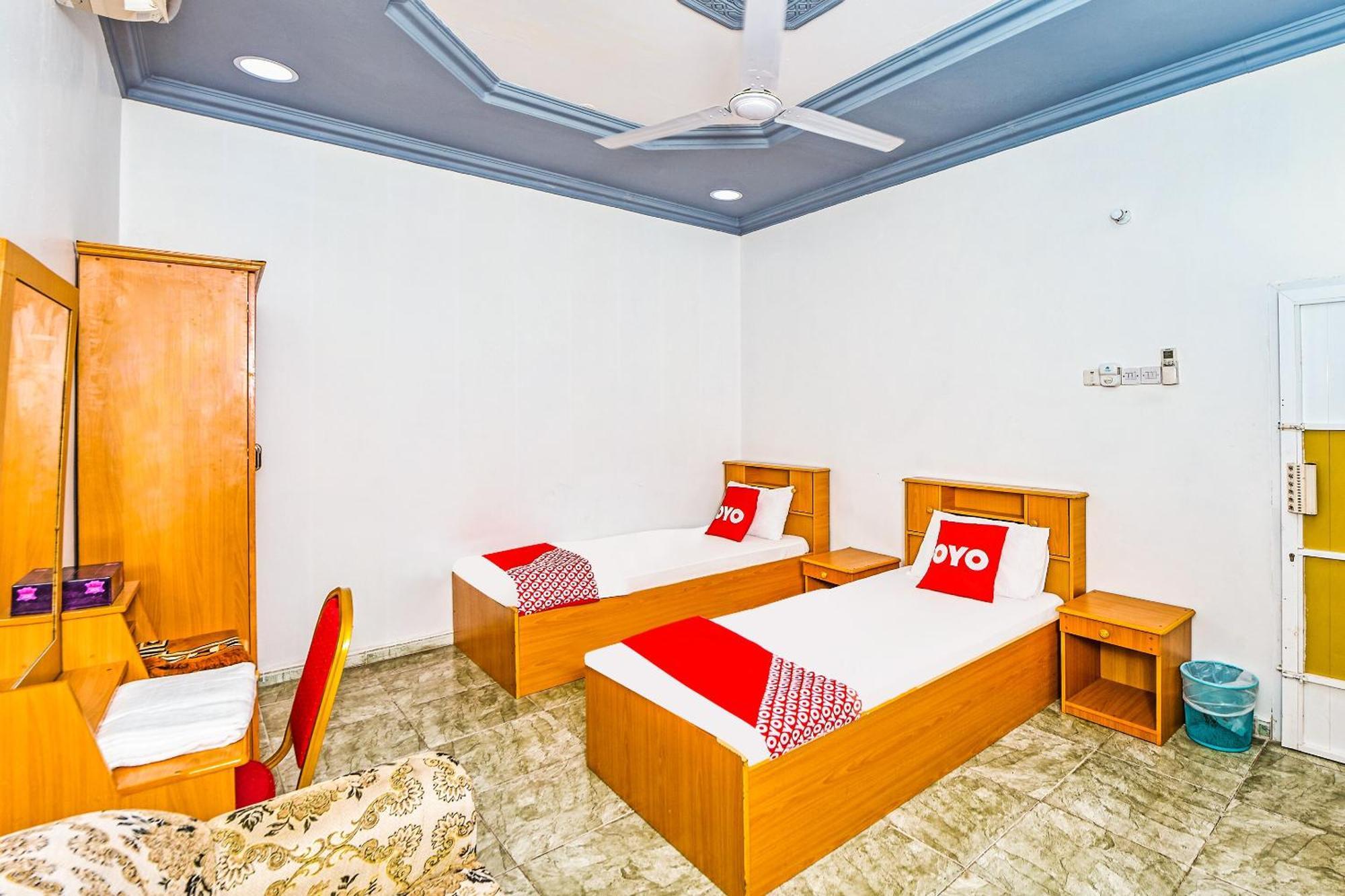 Oyo 138 Gulf Sand Motel بركة المظهر الخارجي الصورة