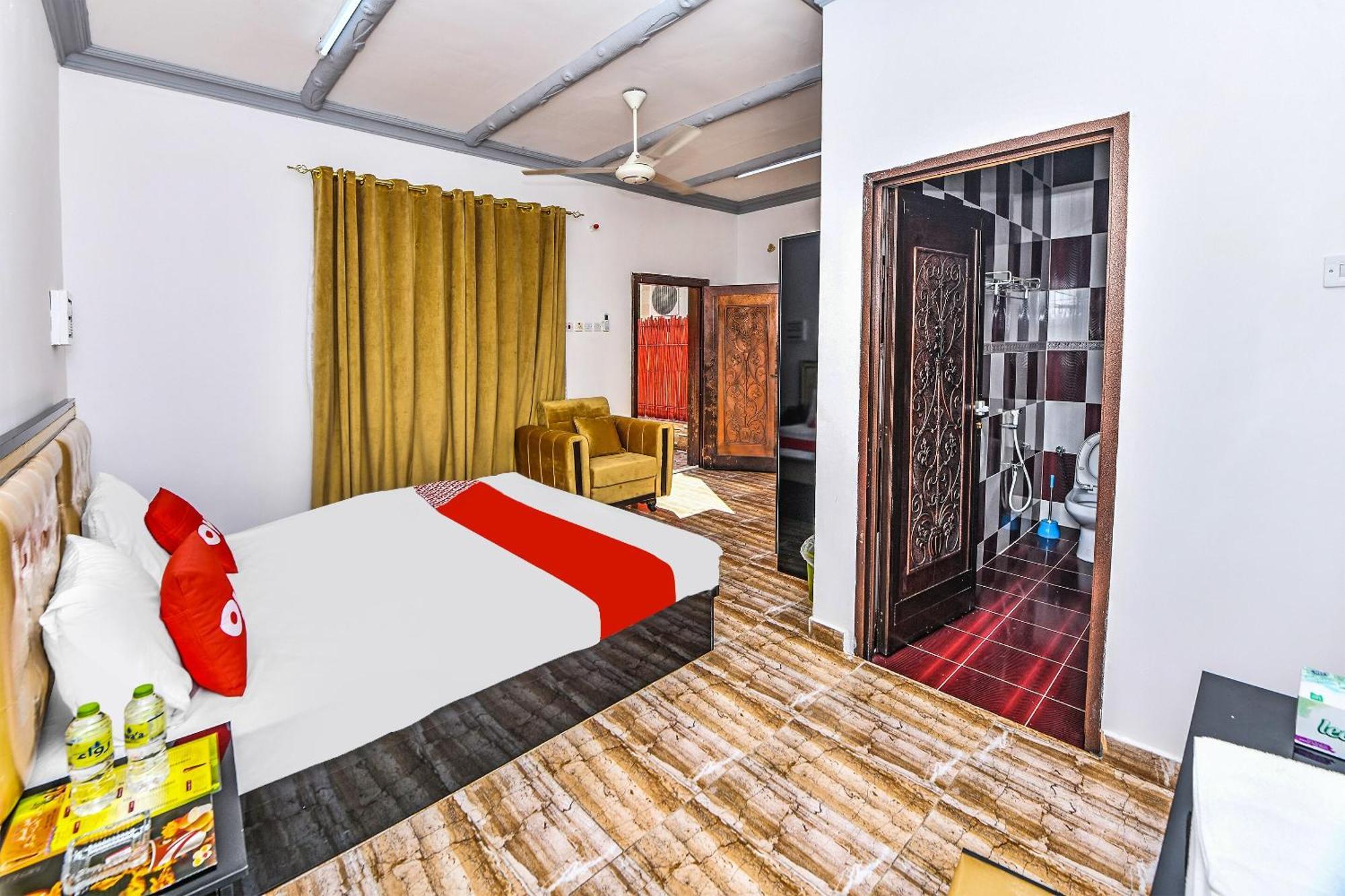 Oyo 138 Gulf Sand Motel بركة المظهر الخارجي الصورة